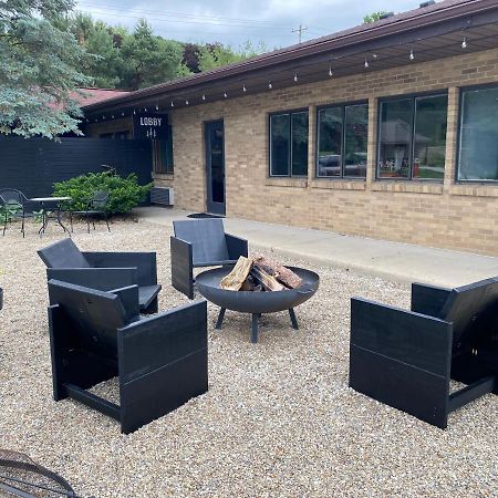 The Hemlock Inn Loudonville المظهر الخارجي الصورة