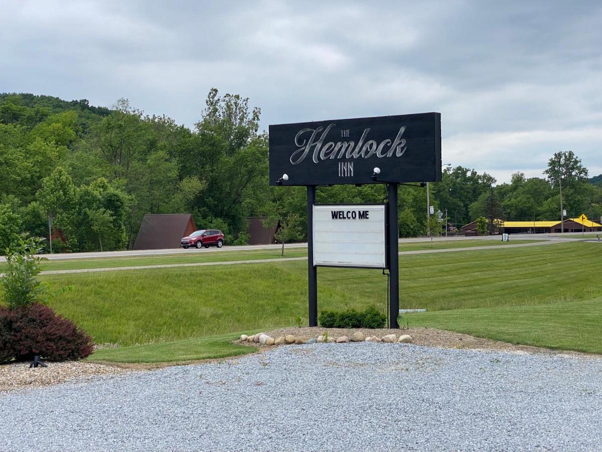The Hemlock Inn Loudonville المظهر الخارجي الصورة